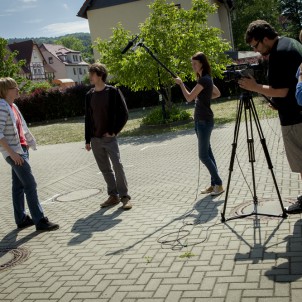 Aussenszene aus dem Drehbuch 13 Semester Gruppe Christopher, Alexander, Waldemar, Christin, Lisa