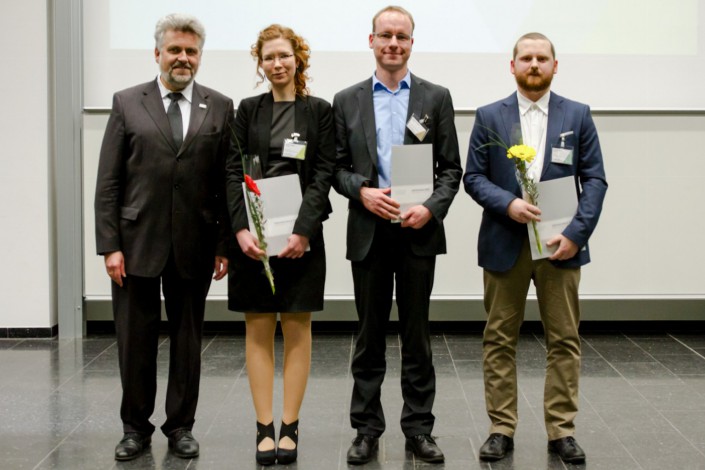 Ein Deutschlandstipendium 2015 geht an Medieninformatiker Johannes Rehm (rechts im Bild) / Foto J. Grünemeier
